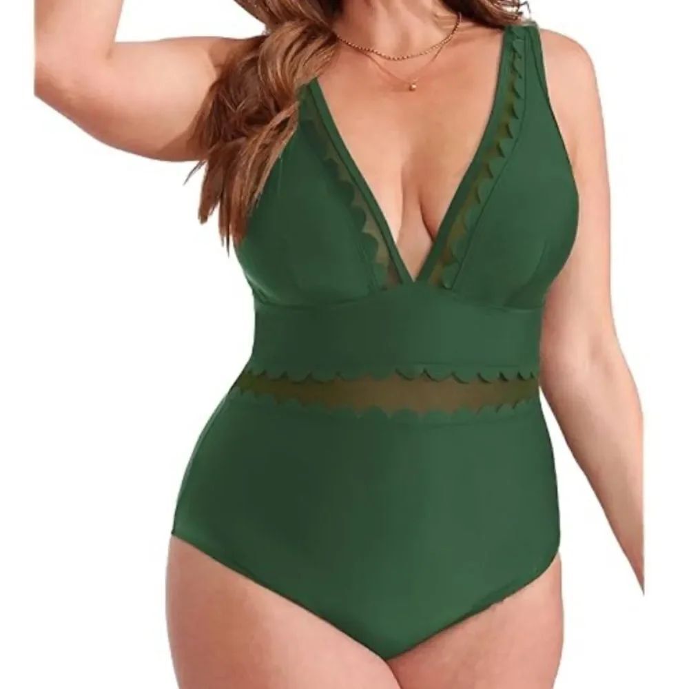 NWT Cupshe Olive Scalloped One Piece Swimsuit in Size 2x and 3X